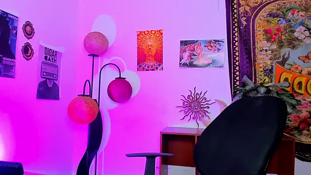Raven luv online show from 04/01/26, 02:35