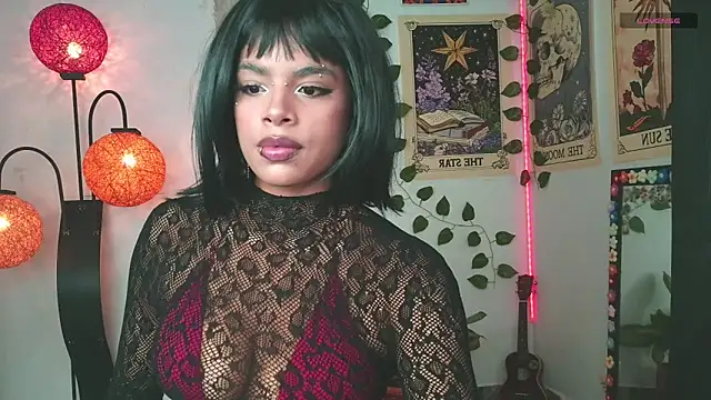 Snapshot of Raven_luv chatting on 09/12/25, 10:09 Raven luv online show from 09/12/25, 10:09