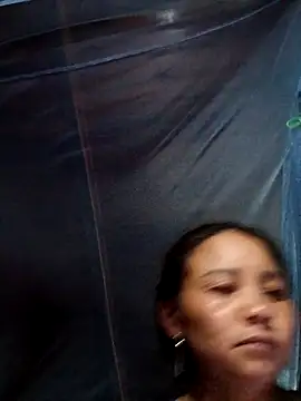 Snapshot of kemtuoi-sex chatting on 10/18/25, 03:03 kemtuoi-sex online show from 10/18/25, 03:03
