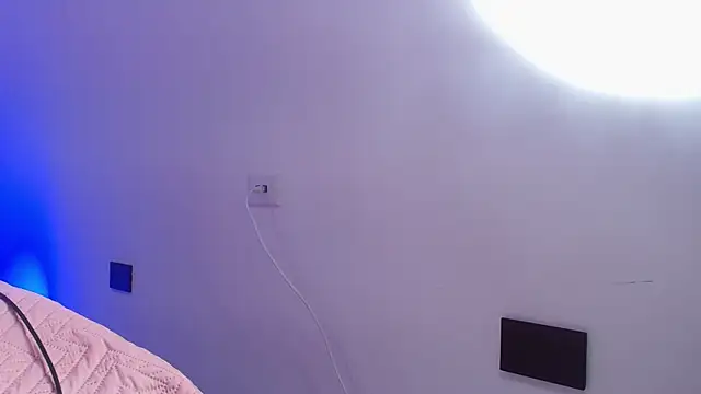 abbyrouss  online show from 11/26/25, 03:06