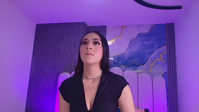 abbyrouss  online show from 04/21/26, 03:24