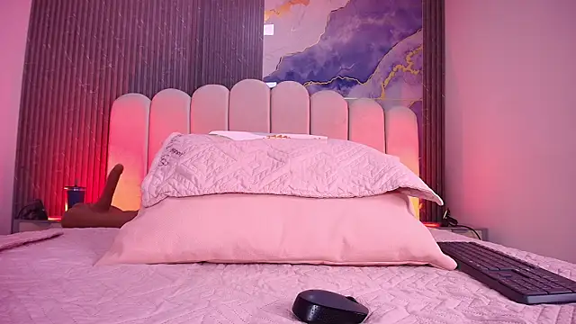 abbyrouss  online show from 12/03/25, 03:07