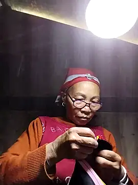 -Xuka-200 online show from 02/15/26, 09:19