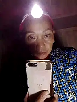 Snapshot of -Xuka-200 chatting on 11/29/25, 12:38 -Xuka-200 online show from 11/29/25, 12:38