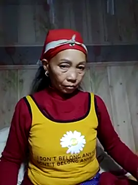 Snapshot of -Xuka-200 chatting on 11/30/25, 12:50 -Xuka-200 online show from 11/30/25, 12:50