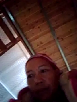 Snapshot of -Xuka-200 chatting on 11/30/25, 12:44 -Xuka-200 online show from 11/30/25, 12:44