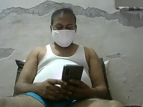 Famit025 online show from 02/19/26, 06:16