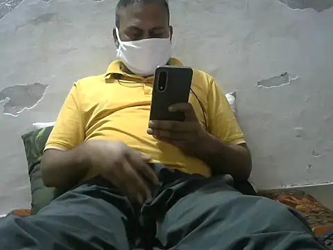 Famit025 online show from 02/20/26, 06:10