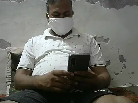 Famit025 online show from 03/25/26, 06:18