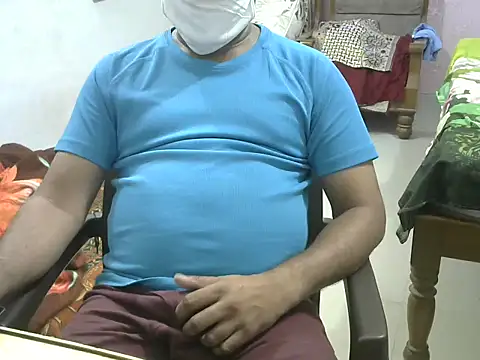 Famit025 online show from 04/14/26, 05:29