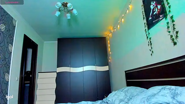 bonnybimi online show from 10/01/25, 02:21