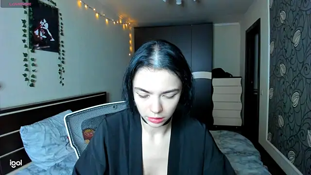 bonnybimi online show from 10/29/25, 10:14