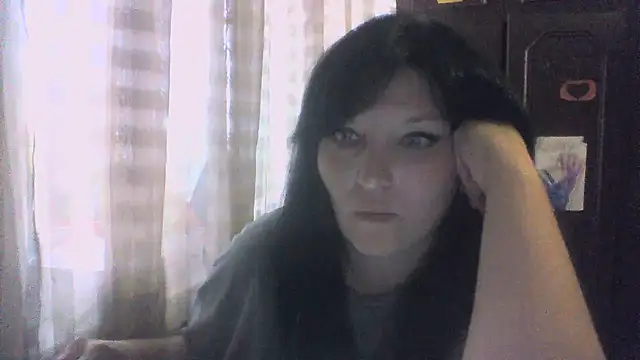 Snapshot of Breezy_88 chatting on 09/18/25, 11:13 Breezy 88 online show from 09/18/25, 11:13