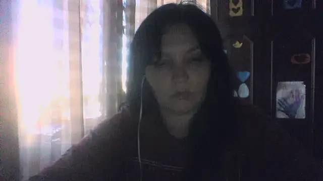 Snapshot of Breezy_88 chatting on 09/11/25, 11:21 Breezy 88 online show from 09/11/25, 11:21