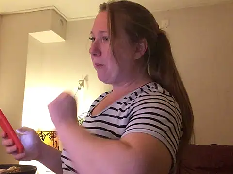 MazySunny online show from 10/31/25, 09:00