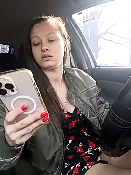 Jessie Queen 1 online show from 11/18/25, 08:50