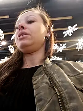 Jessie Queen 1 online show from 11/26/25, 08:03