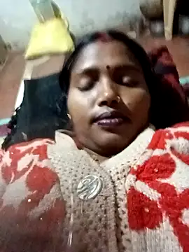 Snapshot of Cm_pooja chatting on 11/07/25, 09:52 Cm pooja online show from 11/07/25, 09:52