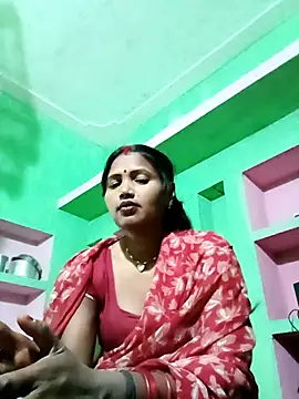 Snapshot of Cm_pooja chatting on 02/28/26, 07:35 Cm pooja online show from 02/28/26, 07:35