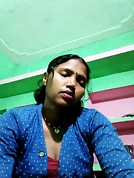 Snapshot of Cm_pooja chatting on 02/17/26, 09:34 Cm pooja online show from 02/17/26, 09:34