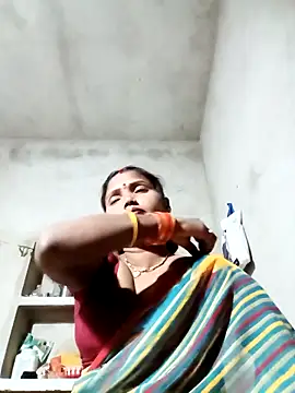 Snapshot of Cm_pooja chatting on 05/12/26, 05:19 Cm pooja online show from 05/12/26, 05:19