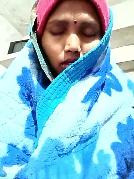 Snapshot of Cm_pooja chatting on 01/12/26, 10:03 Cm pooja online show from 01/12/26, 10:03