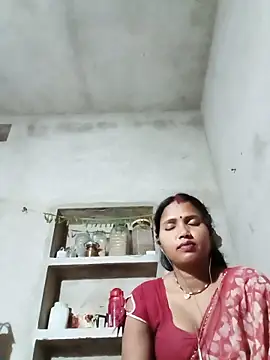 Snapshot of Cm_pooja chatting on 06/05/26, 06:57 Cm pooja online show from 06/05/26, 06:57