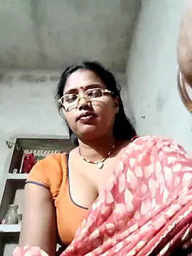 Snapshot of Cm_pooja chatting on 07/16/26, 05:43 Cm pooja online show from 07/16/26, 05:43
