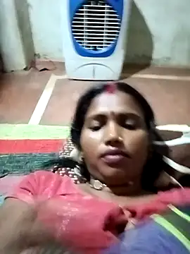 Snapshot of Cm_pooja chatting on 10/24/25, 08:41 Cm pooja online show from 10/24/25, 08:41