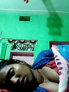 Snapshot of Cm_pooja chatting on 02/12/26, 07:57 Cm pooja online show from 02/12/26, 07:57