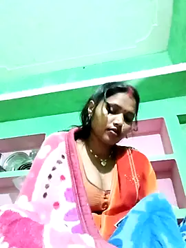 Snapshot of Cm_pooja chatting on 02/14/26, 07:03 Cm pooja online show from 02/14/26, 07:03