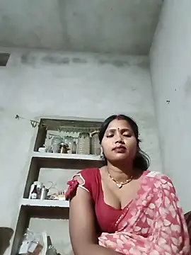 Snapshot of Cm_pooja chatting on 06/02/26, 06:41 Cm pooja online show from 06/02/26, 06:41