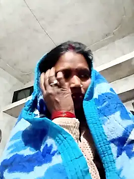 Snapshot of Cm_pooja chatting on 01/13/26, 08:24 Cm pooja online show from 01/13/26, 08:24