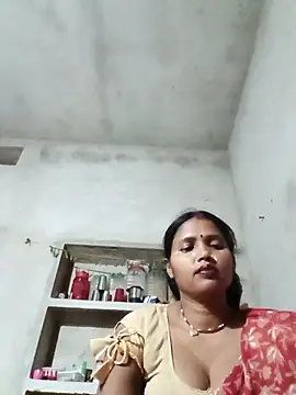 Snapshot of Cm_pooja chatting on 06/18/26, 06:13 Cm pooja online show from 06/18/26, 06:13