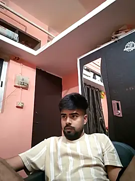 soniriyaa010101 online show from 04/03/26, 09:27