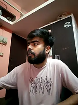 soniriyaa010101 online show from 03/09/26, 02:20