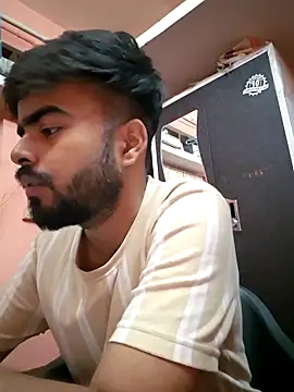 soniriyaa010101 online show from 03/21/26, 08:24