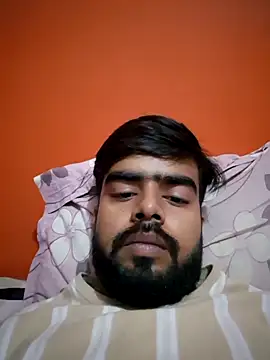 soniriyaa010101 online show from 10/15/25, 09:34