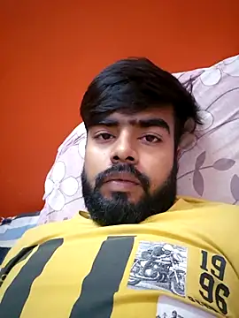 soniriyaa010101 online show from 10/24/25, 06:29