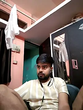 soniriyaa010101 online show from 04/09/26, 08:59