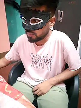 soniriyaa010101 online show from 02/09/26, 05:55