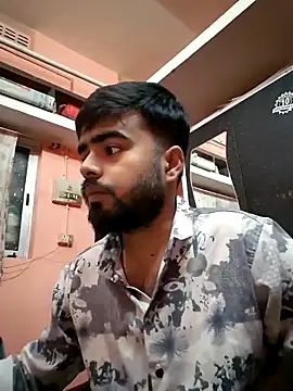 soniriyaa010101 online show from 11/29/25, 08:47