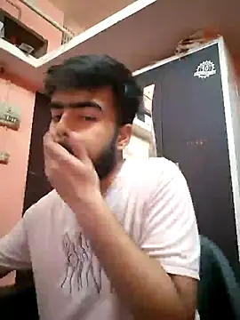 soniriyaa010101 online show from 03/06/26, 02:12