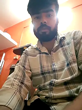 soniriyaa010101 online show from 11/03/25, 07:46