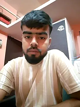 soniriyaa010101 online show from 11/10/25, 08:30