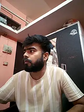 soniriyaa010101 online show from 03/07/26, 11:38