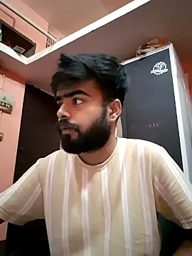 soniriyaa010101 online show from 03/10/26, 01:48