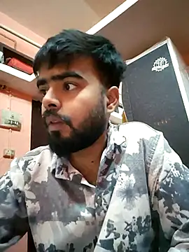 soniriyaa010101 online show from 12/03/25, 10:25