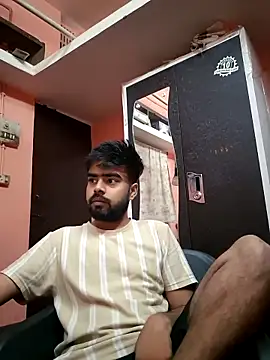 soniriyaa010101 online show from 03/26/26, 02:04