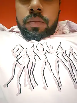 soniriyaa010101 online show from 10/12/25, 10:22